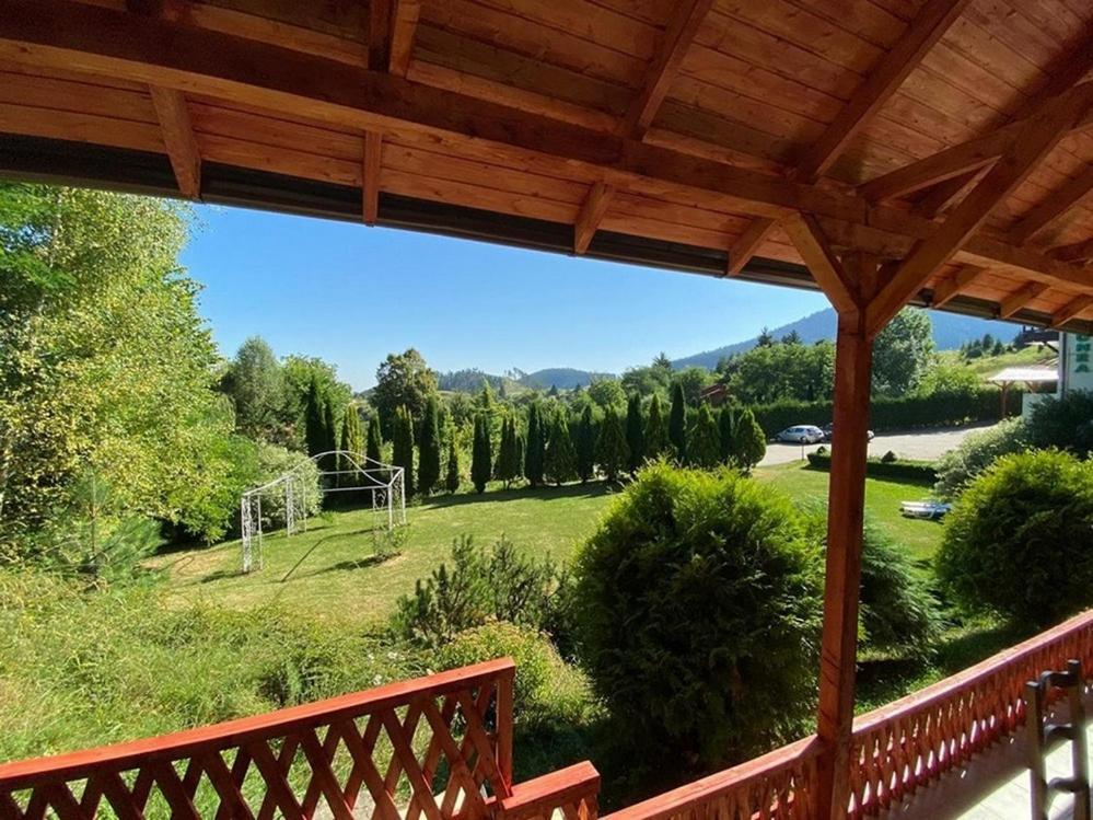 Hotel Bellavista Brasov Săcele Exteriér fotografie