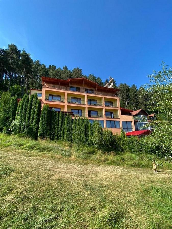 Hotel Bellavista Brasov Săcele Exteriér fotografie
