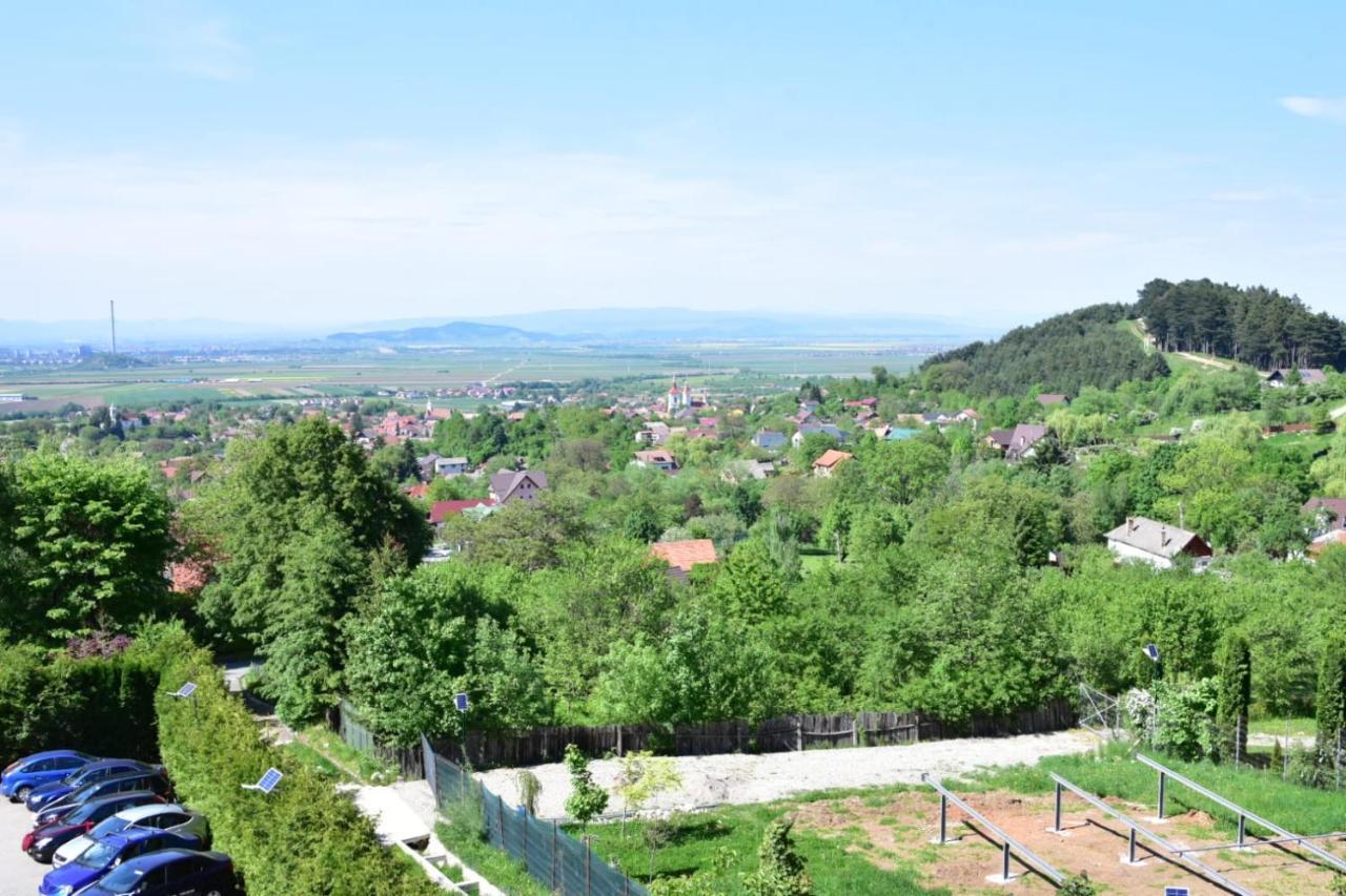 Hotel Bellavista Brasov Săcele Exteriér fotografie