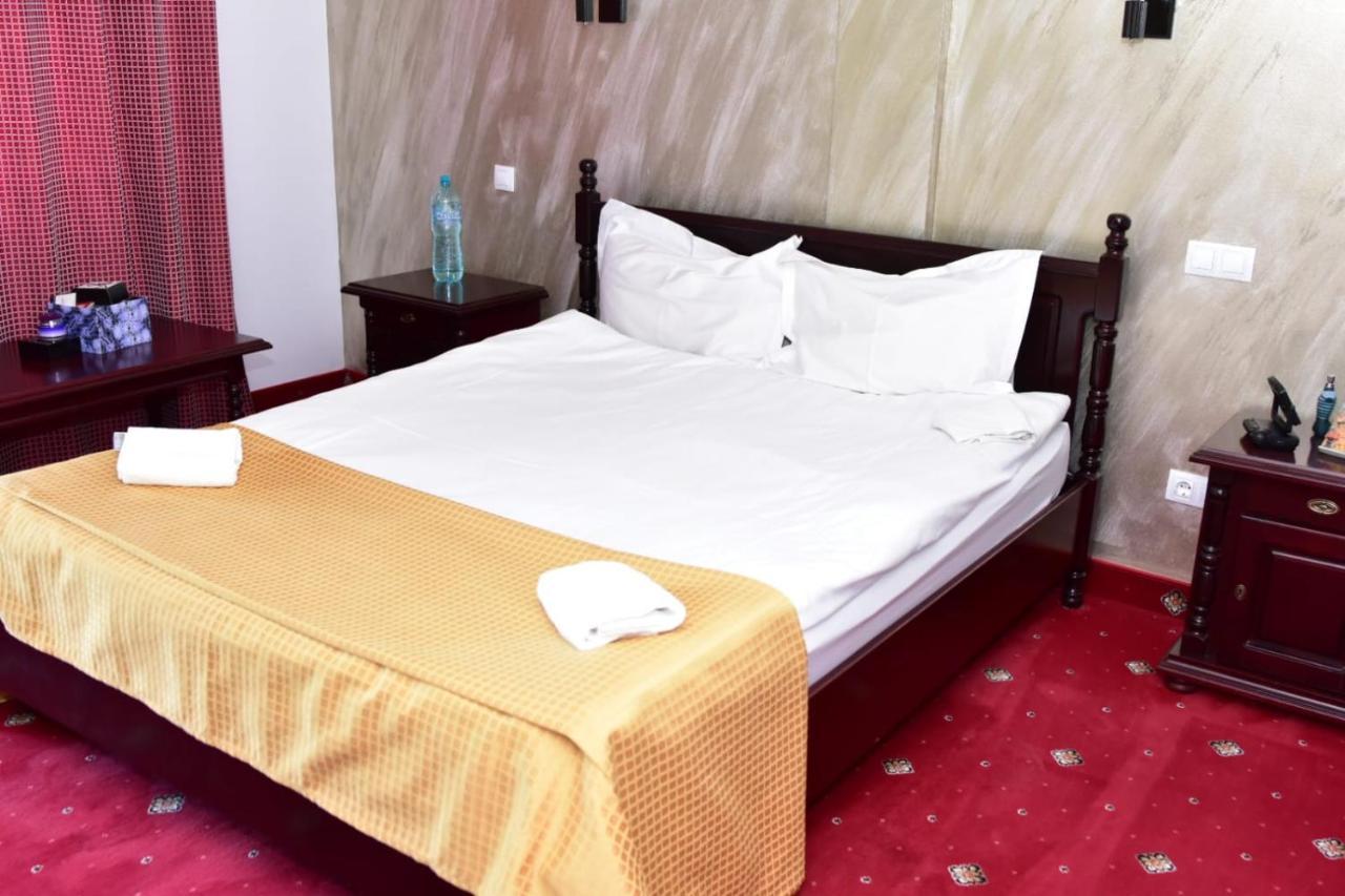 Hotel Bellavista Brasov Săcele Exteriér fotografie