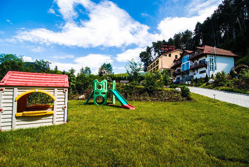 Hotel Bellavista Brasov Săcele Exteriér fotografie